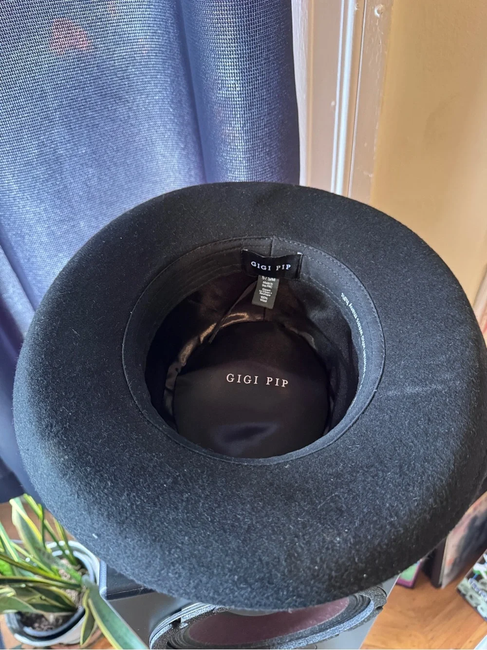 Gigi Pip Black Gambler Hat Size S/SM